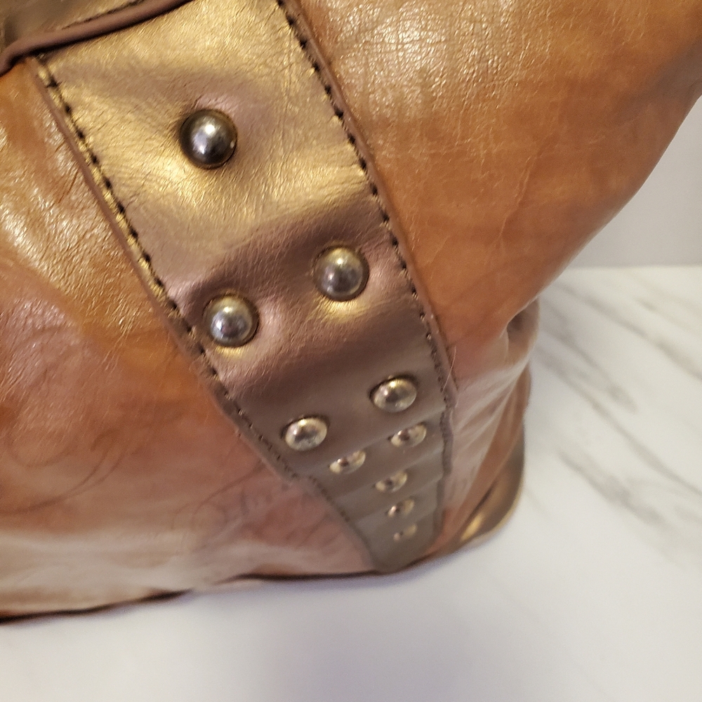 Copper Shoulderbag By Fubu The Collection - Picture 3 of 10